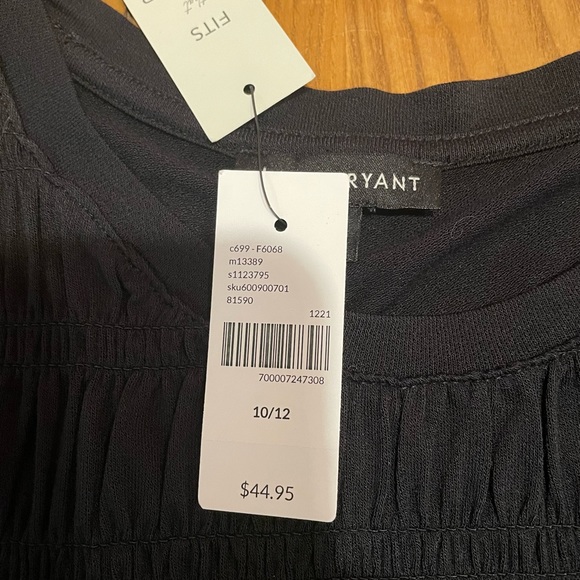 NWT Lane Bryant Black Smocked Yoke Max Swing Tunic- Size 10/12 - Picture 7 of 8